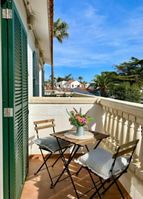 Menorca Chic Apartment Near Beach & Harbour